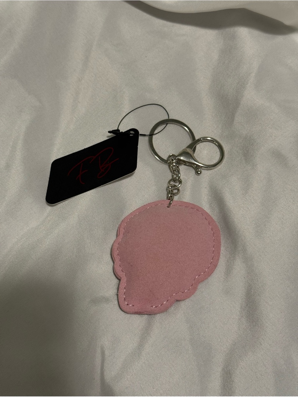 Pink Crystal Skull Keychain - Picture 2 of 2